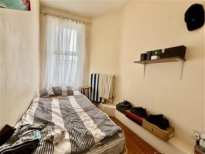 Picture 12